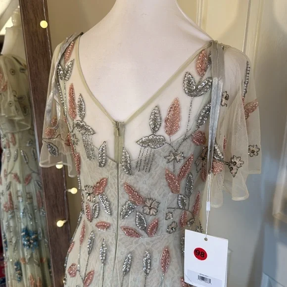 MAC DUGGALFloral Sheer Scoop Neck Flutter Sleeve Embellished Midi Dress SAMPLE